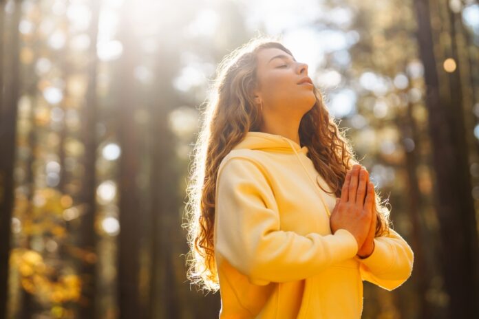 Herbst-Detox für die Seele So klappt die mentale Entgiftung!